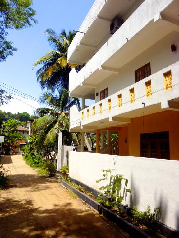 Hopson Resort And Apartment Unawatuna Ngoại thất bức ảnh