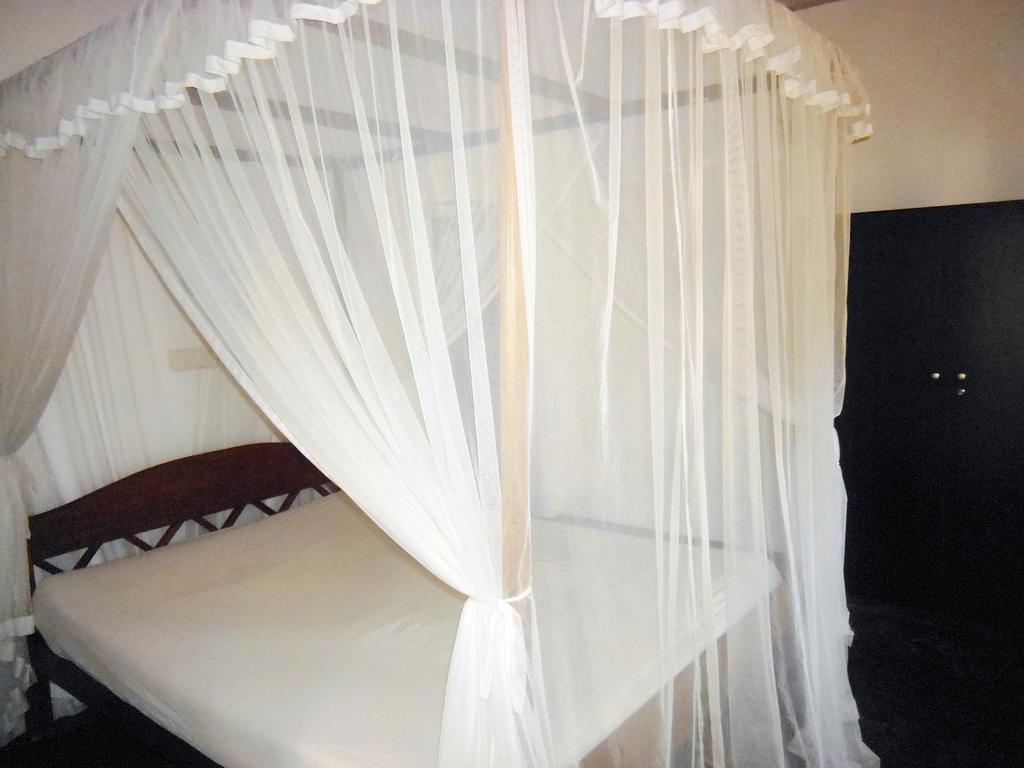 Hopson Resort And Apartment Unawatuna Ngoại thất bức ảnh