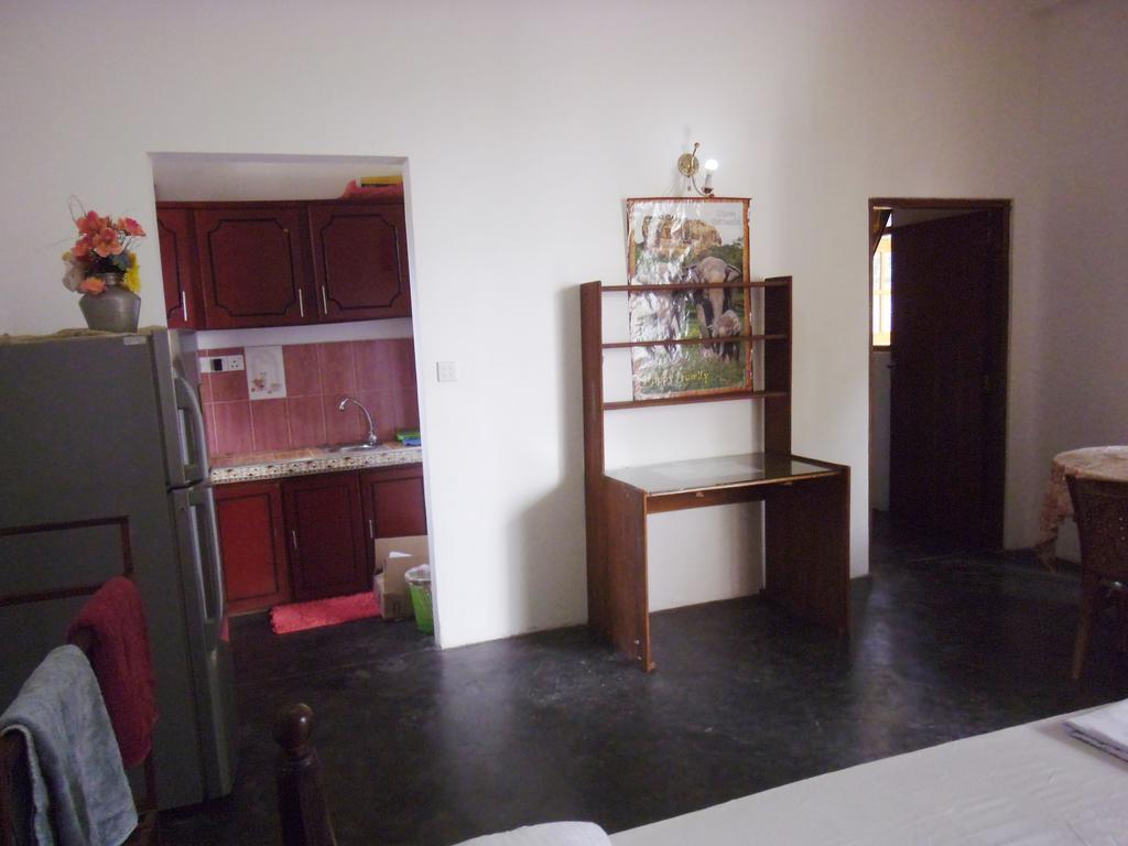 Hopson Resort And Apartment Unawatuna Ngoại thất bức ảnh